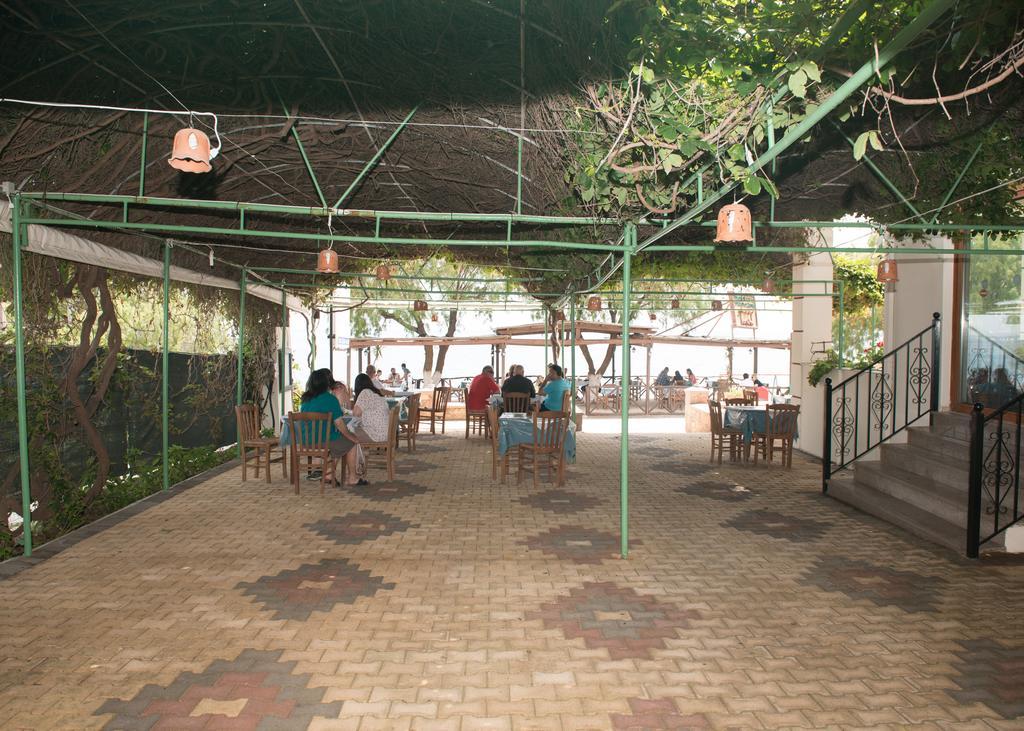 Morfoula Aparthotel Vatera Buitenkant foto