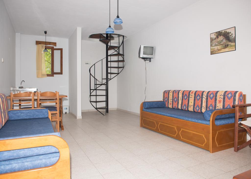 Morfoula Aparthotel Vatera Kamer foto